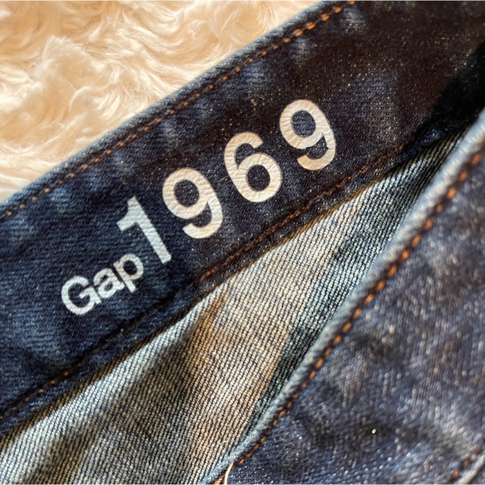 Y2K GAP Denim Cuffed Jean Summer Shorts Old Money Sz 31/12 - Picture 5 of 8